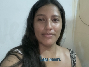 Lana_moore
