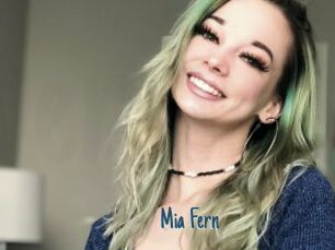 Mia_Fern