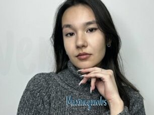 Maxinegumbs