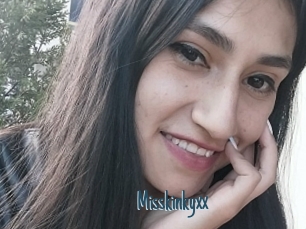Misskinkyxx