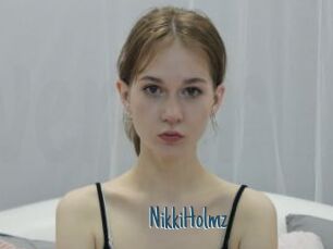 NikkiHolmz