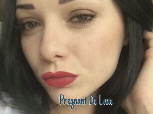 Pregnant_De_Luxe
