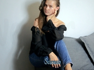 Selenaxo