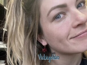 Vickiegoldxo